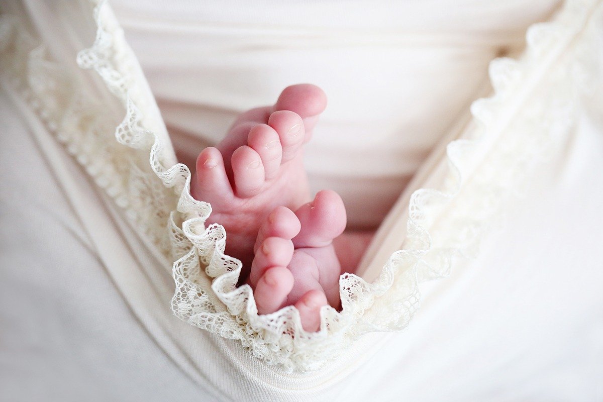 Newborn feet